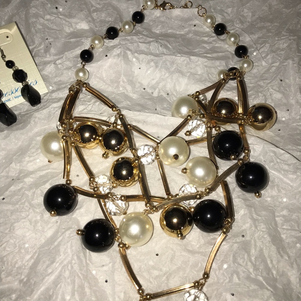 Jewelry set - Picture 2 of 6